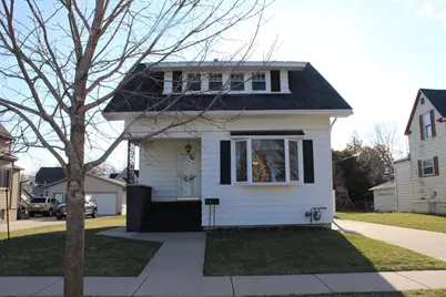 910 Michigan Avenue, North Fond du Lac, WI 54937 - Photo 1