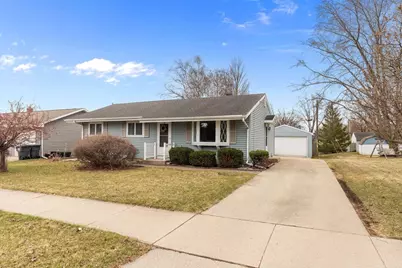 980 W Cecil Street, Neenah, WI 54956 - Photo 1