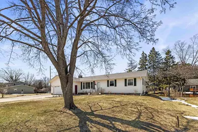 1109 Morningside Court, Marinette, WI 54143 - Photo 1