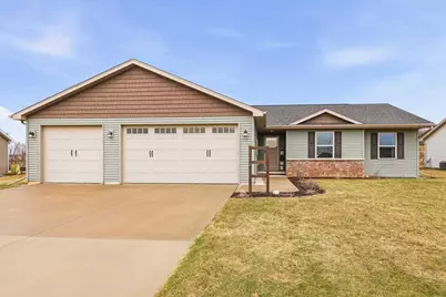 704 Alyssa Street, Kaukauna, WI 54130 - Photo 1