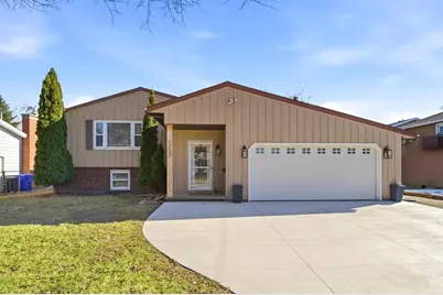 1223 W Grant Street, Appleton, WI 54914 - Photo 1