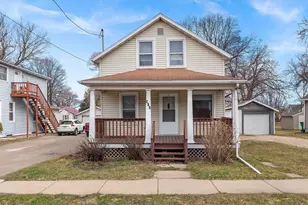 811 Harvey St, Green Bay, WI 54302 - Photo 1
