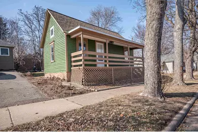 110 N 4th Avenue, Wausau, WI 54401 - Photo 1