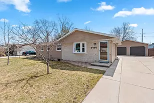 2466 Pecan St, Green Bay, WI 54311 - Photo 1