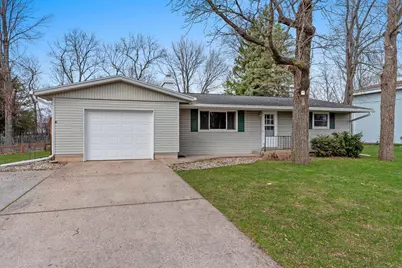 3040 Sheldon Drive, Oshkosh, WI 54904 - Photo 1
