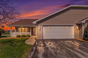 35 Yorkshire Dr, Fond du Lac, WI 54935 - Photo 1