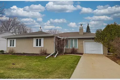 814 Harmel Avenue, Oshkosh, WI 54902 - Photo 1