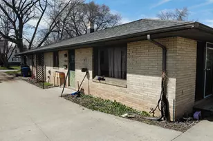 637 State St, Menasha, WI 54952 - Photo 1
