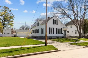 1224 Eastman St, Oshkosh, WI 54901 - Photo 1