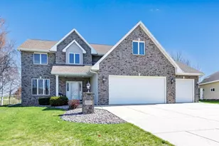 3373 Langdon St, Green Bay, WI 54311 - Photo 1