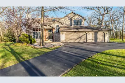 1840 Crown Drive, Oshkosh, WI 54904 - Photo 1