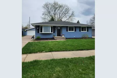 319 S Midpark Drive, Appleton, WI 54915 - Photo 1