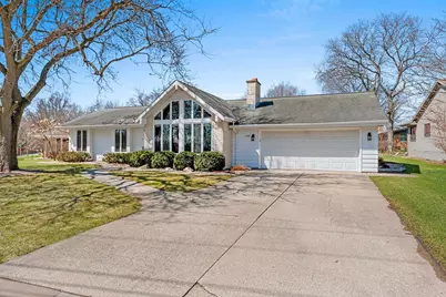 1028 Riverside Drive, Kaukauna, WI 54130 - Photo 1
