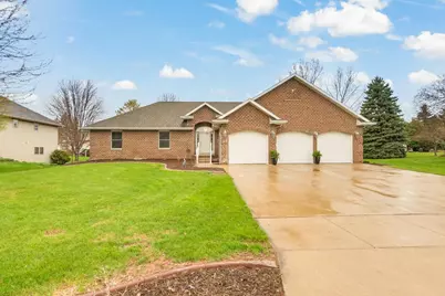 702 Marcks Court, Luxemburg, WI 54217 - Photo 1