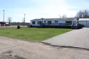 104 N Almon St, Bowler, WI 54416 - Photo 1