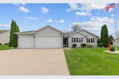 W6423 Boonesborough Drive, Greenville, WI 54942 - Photo 1