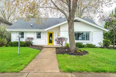 2717 N Elmwood Court, Appleton, WI 54911 - Photo 1