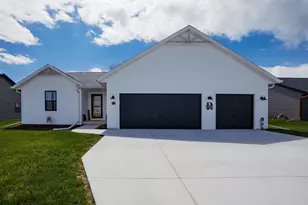 349 Prairie Fox St, North Fond du Lac, WI 54937 - Photo 1