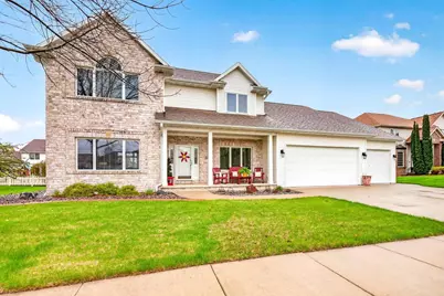 325 E Stratford Lane, Appleton, WI 54913 - Photo 1