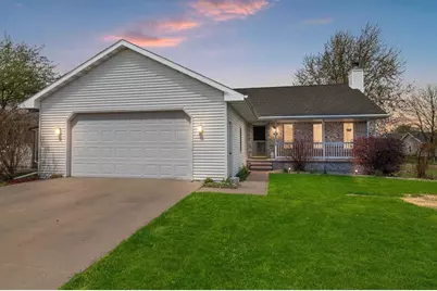 810 Kristy Street, Kaukauna, WI 54130 - Photo 1