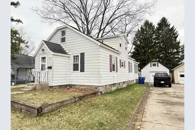 427 S Emery Avenue, Peshtigo, WI 54157 - Photo 1
