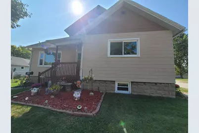 388 Portage Street, Fond du Lac, WI 54935 - Photo 1