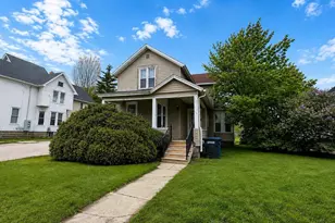 308 Prospect Ave, Oshkosh, WI 54901 - Photo 1