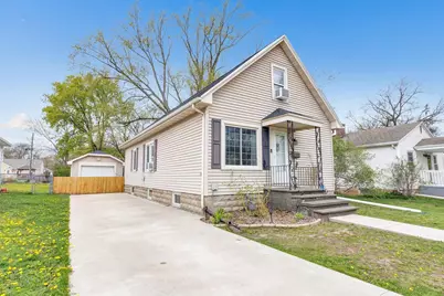 1104 13th Avenue, Green Bay, WI 54304 - Photo 1