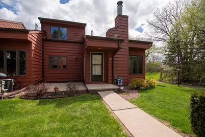 2240 Meadowbrook Court #D, Oshkosh, WI 54904 - Photo 1