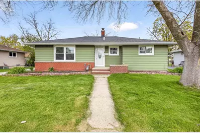 946 4th Street, Menasha, WI 54952 - Photo 1