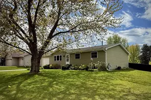 317 Sacramento St, Berlin, WI 54923 - Photo 1