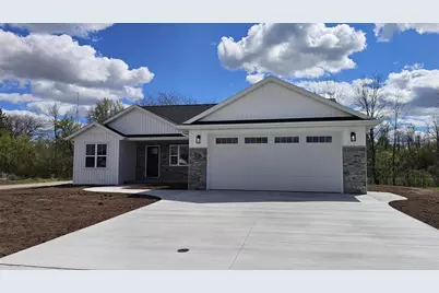 2511 S Stellita Circle, De Pere, WI 54115 - Photo 1