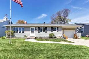 1651 Debra Ln, Green Bay, WI 54302 - Photo 1