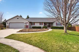 106 Parkview Dr, Eden, WI 53019 - Photo 1