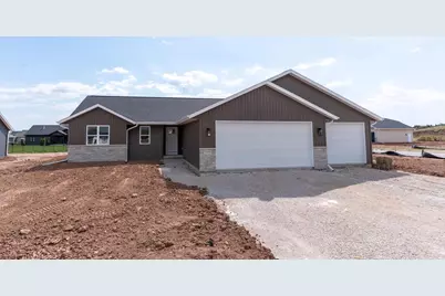 N9222 Anton Street, Appleton, WI 54915 - Photo 1
