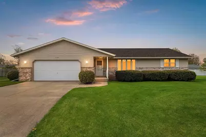 2152 Skyview Street, Green Bay, WI 54311 - Photo 1