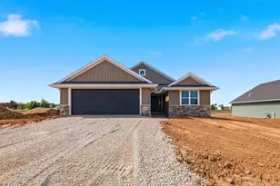 2806 Stelor Dr, Green Bay, WI 54311 - Photo 1