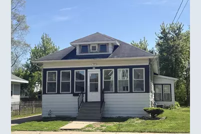843 Vine Avenue, Oshkosh, WI 54901 - Photo 1