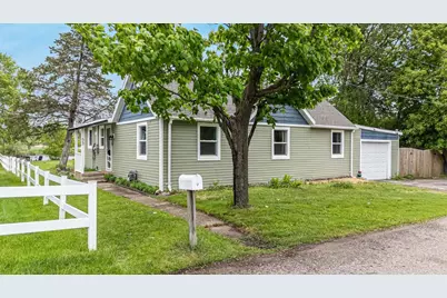 33 Island Drive, Montello, WI 53949 - Photo 1