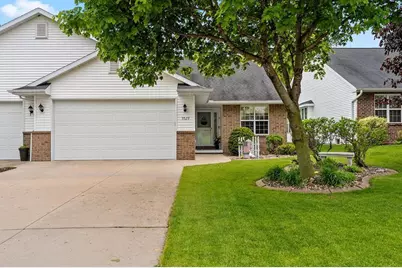 5529 W Brookview Drive, Appleton, WI 54913 - Photo 1