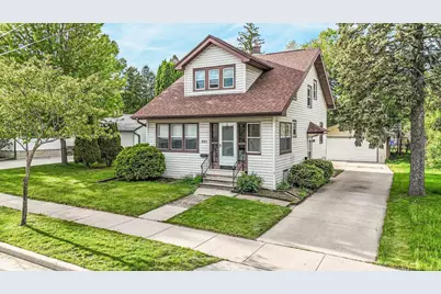 110 E Randall Street, Appleton, WI 54911 - Photo 1