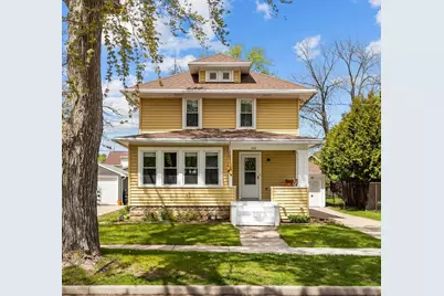 1028 W Summer Street, Appleton, WI 54914 - Photo 1