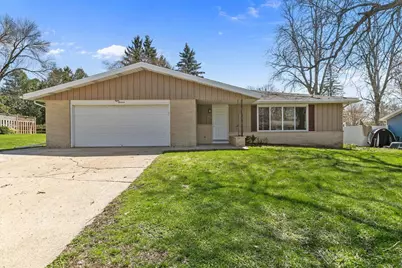 813 Minerva Street, Horicon, WI 53032 - Photo 1