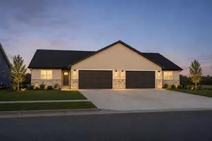 1825 London Rd, Green Bay, WI 54311 - Photo 1