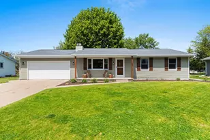 1127 Taylor St, Green Bay, WI 54303 - Photo 1