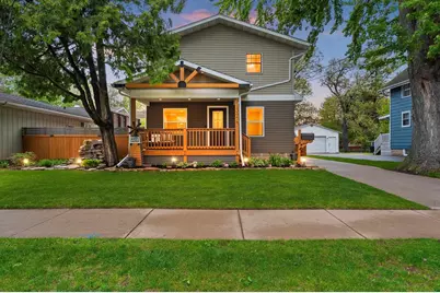 1324 W Rogers Avenue, Appleton, WI 54914 - Photo 1