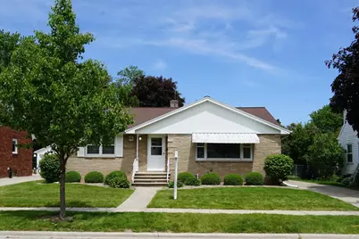 1142 Bond Street, Green Bay, WI 54303 - Photo 1