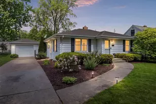 830 Marquette Ave, Green Bay, WI 54304 - Photo 1