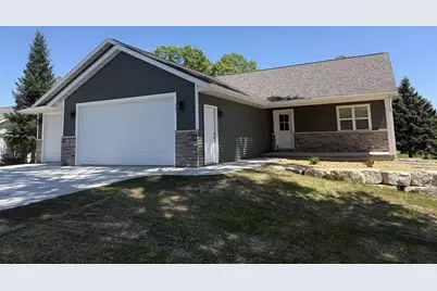 940 S Prospect Street, Shawano, WI 54166 - Photo 1