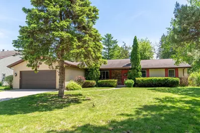 1032 Pilgrim Road, Neenah, WI 54956 - Photo 1